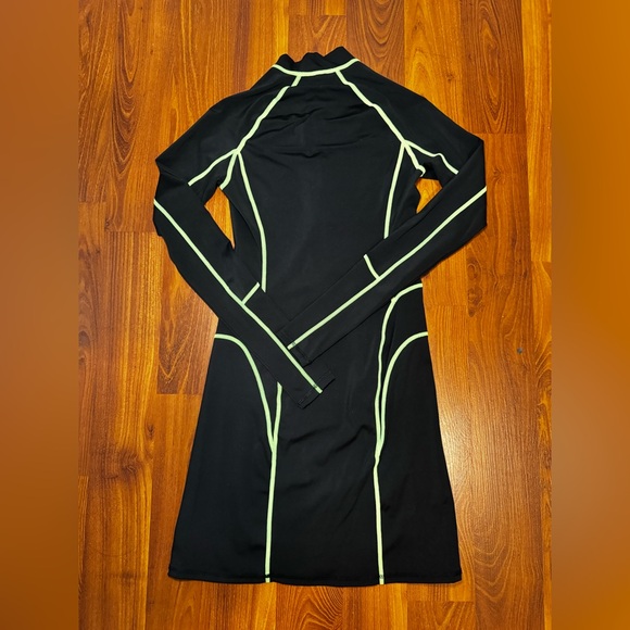 SKIMS Limited Edition NWOT Moto Contour Bodycon Dress - Picture 6 of 6